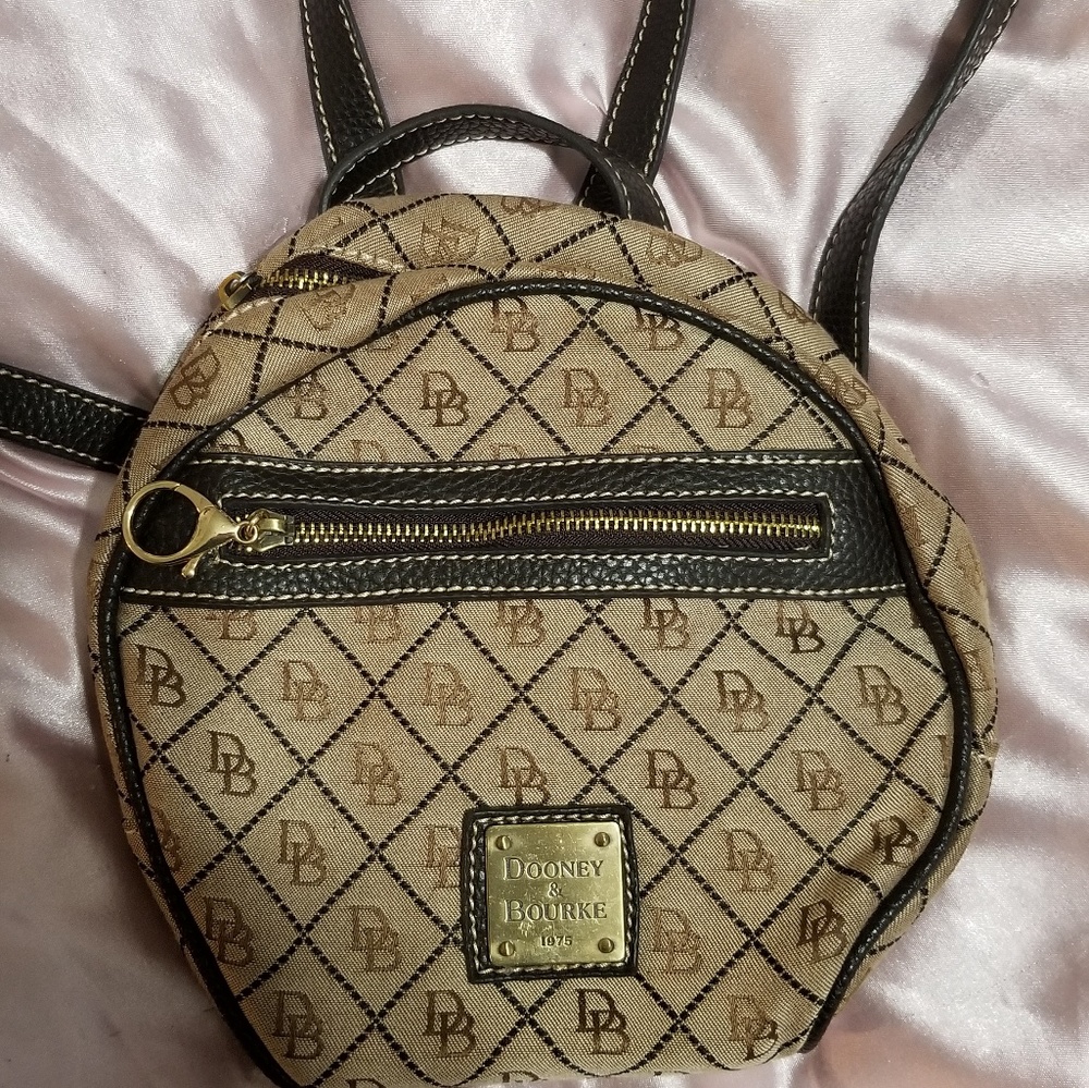 Dooney And Bourke